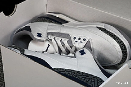 Hyperoad Air Navy” “Midnight Jordan 3 1119